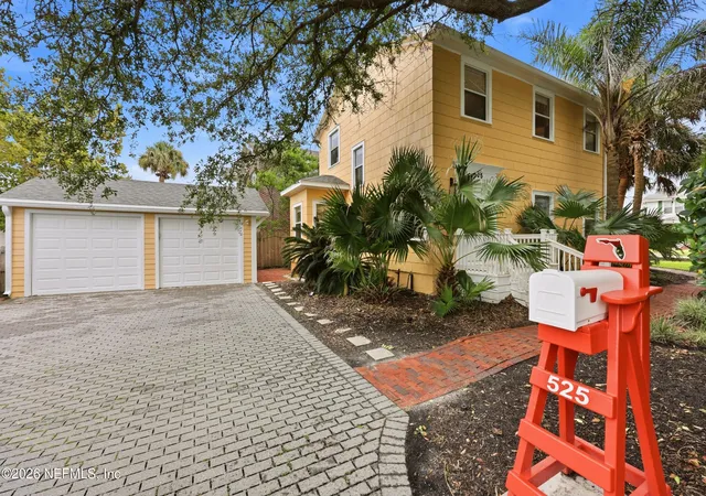 5th image of 525 2Nd St, Neptune Beach, FL 32266 | MLS# 2158021