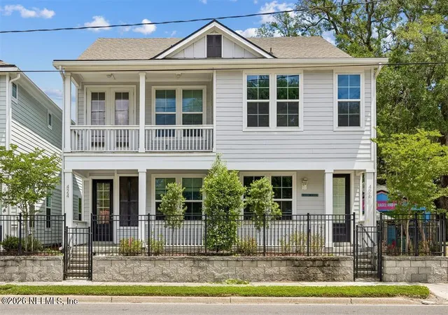 Photo 1 of Single family home for sale at 418 S 8th Street, Fernandina Beach, FL 32034 | MLS# 2158048 | Listing updated on 2026-09-20