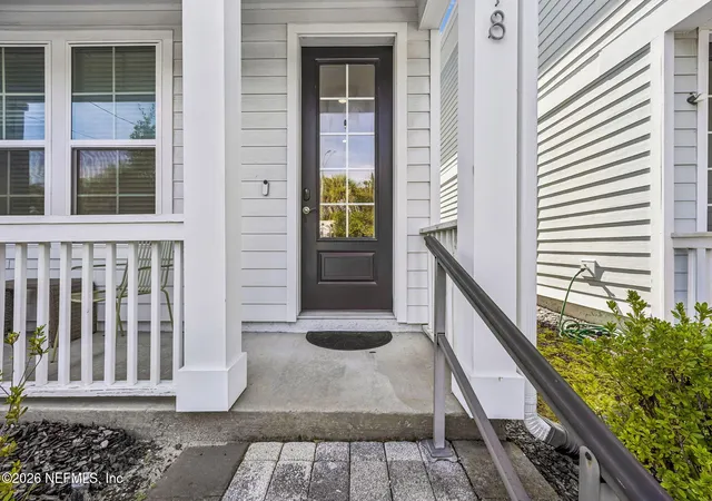 Photo 2 of Single family home for sale at 418 S 8th Street, Fernandina Beach, FL 32034 | MLS# 2158048 | Listing updated on 2026-09-20