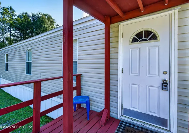 Photo 2 of Manufactured home for sale at 5380 Laurie Ln, Middleburg, FL 32068 | MLS# 2158050 | Listing updated on 2026-09-07