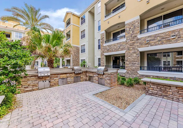 Photo 3 of Condo for sale at 8539 Gate Pkwy #1537, Jacksonville, FL 32216 | MLS# 2158053 | Listing updated on 2026-09-01