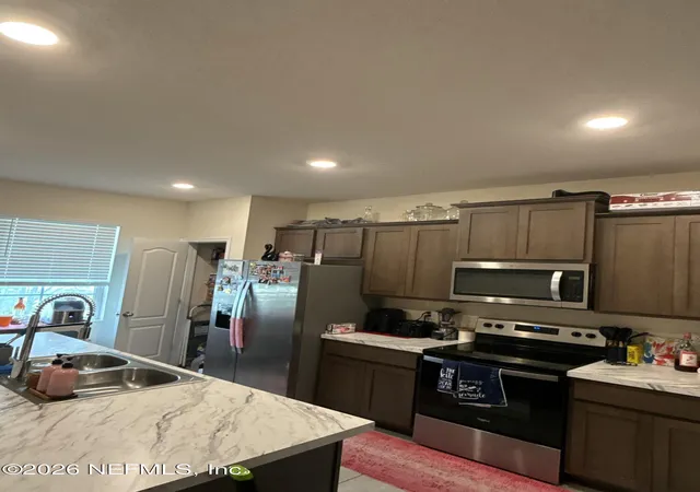 Photo 3 of Townhouse for sale at 860 Rotary Rd, Jacksonville, FL 32211 | MLS# 2158068 | Listing updated on 2026-07-31