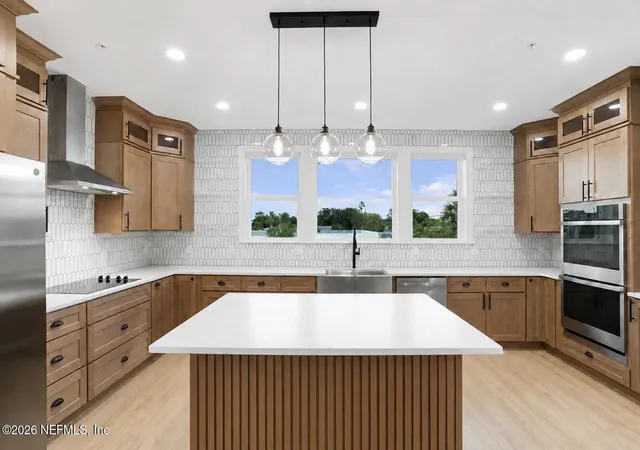 Photo 4 of Townhouse for sale at 304 Arricola Ave, Saint Augustine, FL 32080 | MLS# 2158513 | Listing updated on 2026-10-13