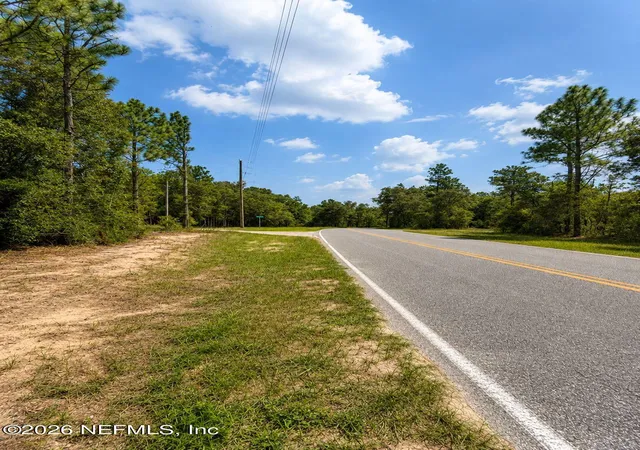 3rd image of 523 & 525 Baden Powell Road, Hawthorne, FL 32640 | MLS# 2158070
