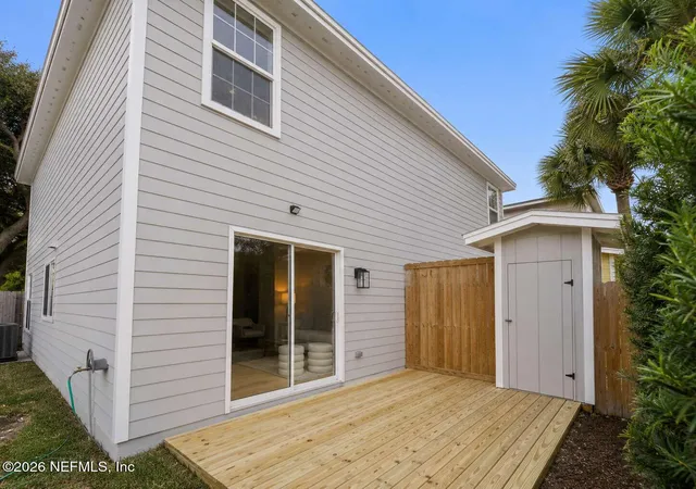 25th image of 635 6th Ave S, Jacksonville Beach, FL 32250 | MLS# 2158102