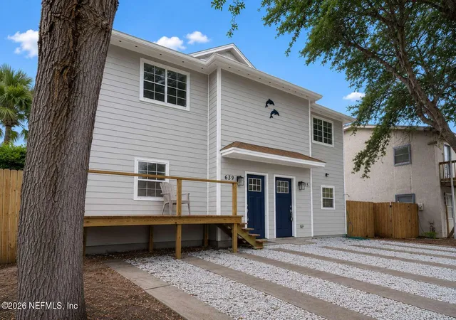 2nd image of 635 6th Ave S, Jacksonville Beach, FL 32250 | MLS# 2158102