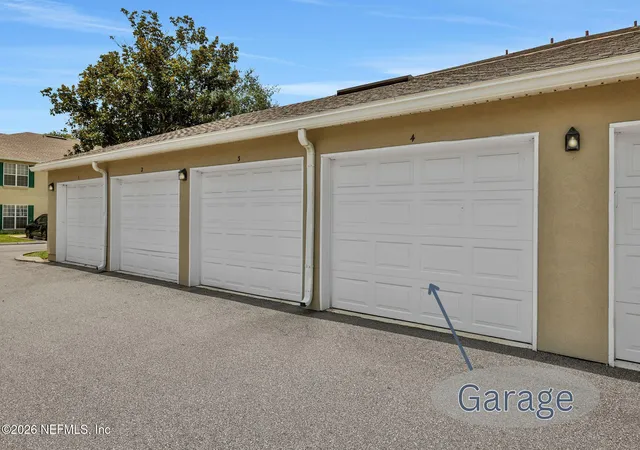 Listing Photo 1 - Condo for sale in building located at 24 Jardin De Mer Pl, Jacksonville Beach, FL 32250 - Unit #24