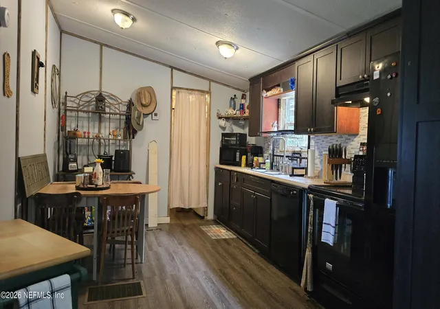 Photo 4 of Manufactured home for sale at 20331 NW 71st Place, Starke, FL 32091 | MLS# 2158139 | Listing updated on 2026-09-02