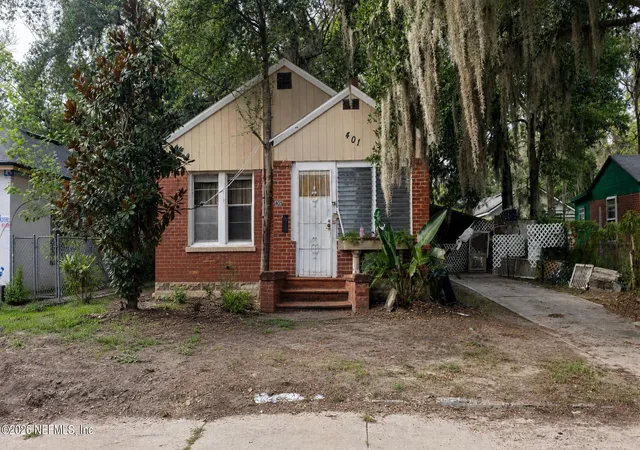 Photo 1 of Single family home for sale at 401 44th Street, Jacksonville, FL 32208 | MLS# 2158134 | Listing updated on 2026-08-27