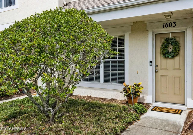 Photo 4 of Condo for sale at 8230 Dames Point Xing Blvd N #1603, Jacksonville, FL 32277 | MLS# 2158626 | Listing updated on 2026-09-16