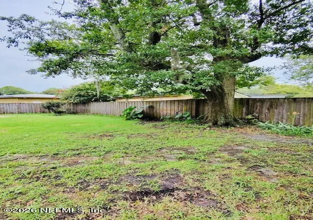 17th image of 4626 Burgundy Rd N, Jacksonville, FL 32210 | MLS# 2158192