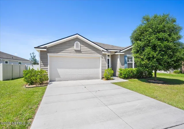 Photo 2 of Sale Pending at 3473 Lawton Pl, Green Cove Springs, FL 32043 | MLS# 2158209 | Listing updated on 2026-09-25