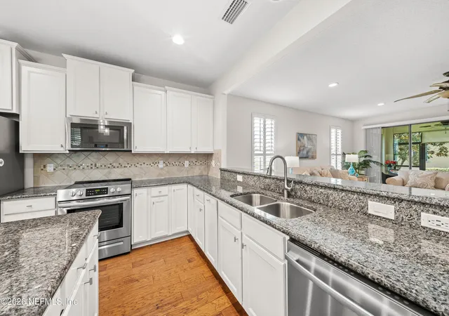 Photo 4 of Single family home for sale at 10 Idlewild Ct, Ponte Vedra, FL 32081 | MLS# 2158545 | Listing updated on 2026-09-03