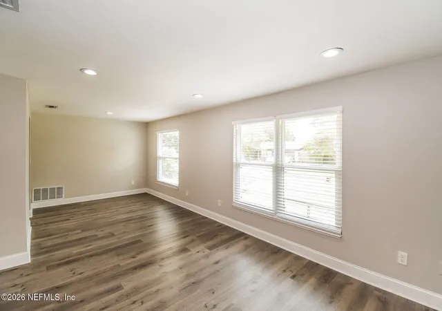 Photo 3 of Single family home for sale at 8371 Pointer Dr N, Jacksonville, FL 32221 | MLS# 2158303 | Listing updated on 2026-09-02