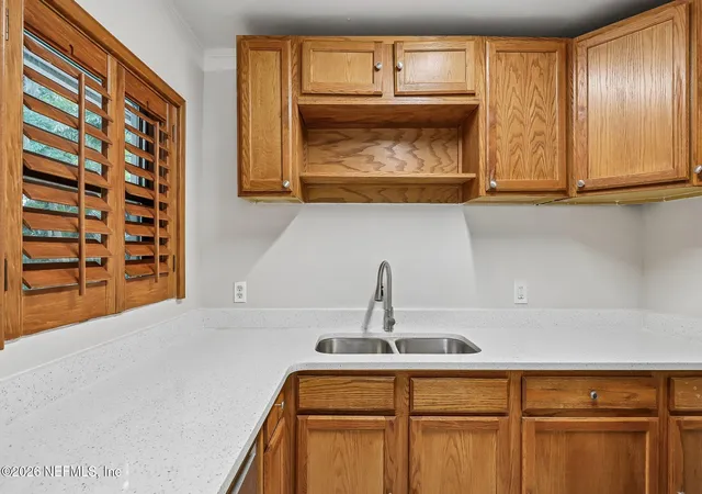 4th image of 8370 Brackridge Blvd S, Jacksonville, FL 32216 | MLS# 2158770