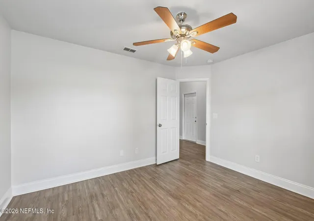 5th image of 7917 Winterwood Cir N, Jacksonville, FL 32210 | MLS# 2158766