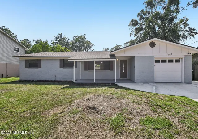 Photo 1 of Single family home for sale at 1706 Grv Park Dr, Orange Park, FL 32073 | MLS# 2158762 | Listing updated on 2026-09-18