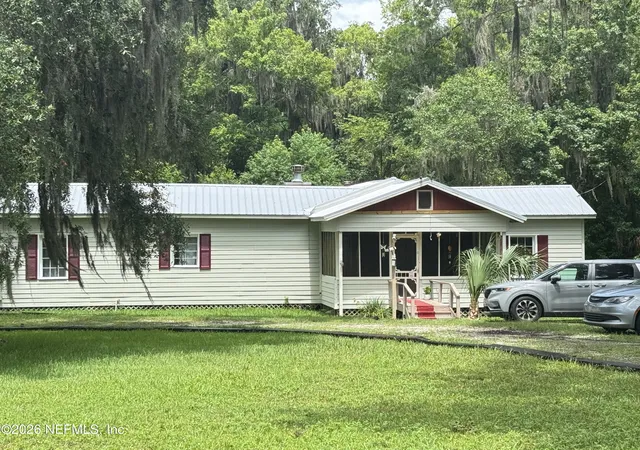 Photo 13 of Manufactured home for sale at 5070 Big Oak Rd S, Saint Augustine, FL 32095 | MLS# 2158262 | Listing updated on 2026-09-06