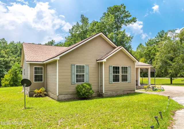 Photo 2 of Single family home for sale at 2475 Oleander Ave, Middleburg, FL 32068 | MLS# 2158305 | Listing updated on 2026-09-03