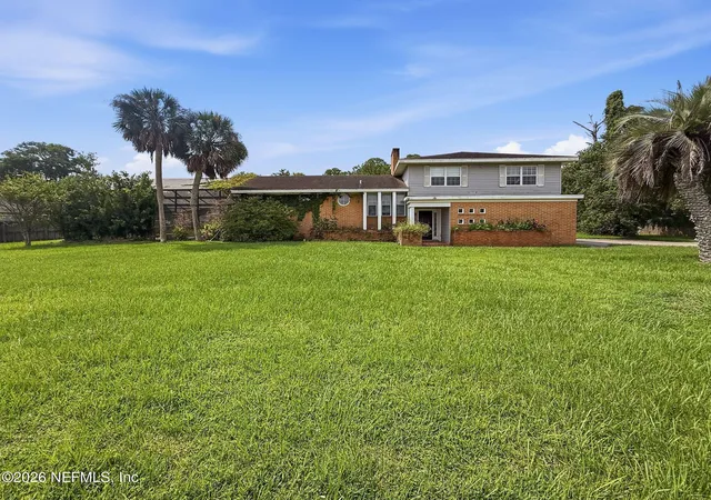 Photo 3 of Single family home for sale at 477 Del Monte Dr, Saint Augustine, FL 32084 | MLS# 2158547 | Listing updated on 2026-09-01