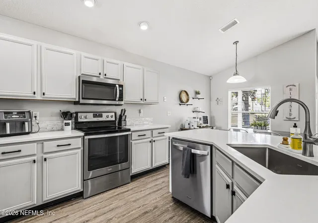 Photo 1 of Single family home for sale at 1634 Highland View Ct, Fleming Island, FL 32003 | MLS# 2159714 | Listing updated on 2026-09-10