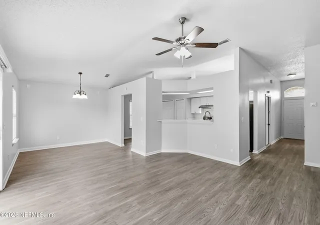 5th image of 2133 Mesa Grande Ln, Jacksonville, FL 32224 | MLS# 2158976