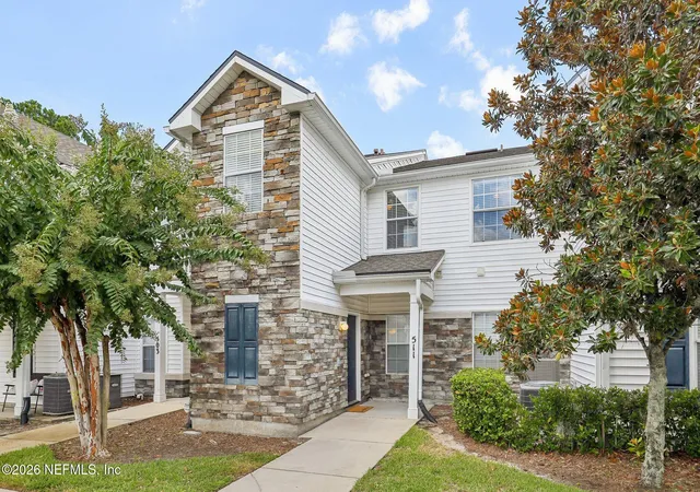 1st image of 2200 Marsh Hawk Ln #511, Fleming Island, FL 32003 | MLS# 2159484