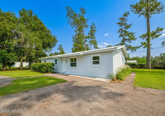 5th image of 22327 Se 59Th Pl, Hawthorne, FL 32640 | MLS# 2158419