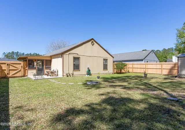 Photo 1 of Single family home for sale at 1812 Sheraton Lakes Cir, Middleburg, FL 32068 | MLS# 2158412 | Listing updated on 2026-09-05