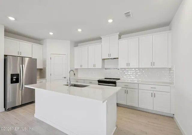 2nd image of 10671 Lishwood Wy, Jacksonville, FL 32219 | MLS# 2159491