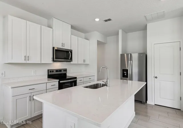 2nd image of 10660 Lishwood Wy, Jacksonville, FL 32219 | MLS# 2159481
