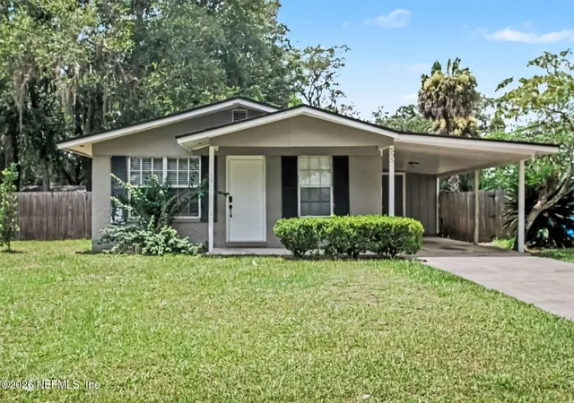 Photo 1 of Single family home for sale at 505 N Vermont Ave, Green Cove Springs, FL 32043 | MLS# 2159105 | Listing updated on 2026-08-12
