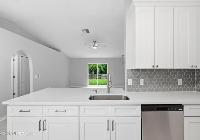 Photo 4 of Single family home for sale at 10509 N Lantana Lakes Dr, Jacksonville, FL 32246 | MLS# 2158458 | Listing updated on 2026-09-13