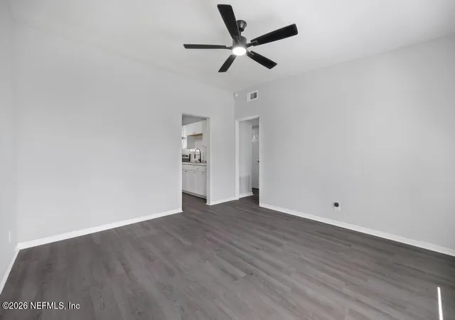 5th image of 5303 Bunche Dr, Jacksonville, FL 32209 | MLS# 2158518