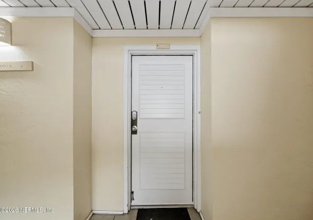 Photo 2 of Condo for sale at 1385 Shipwatch Cir, Fernandina Beach, FL 32034 | MLS# 2158599 | Listing updated on 2026-09-08