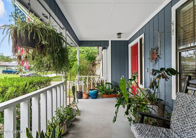 5th image of 10325 Walnut Bnd N, Jacksonville, FL 32257 | MLS# 2158557