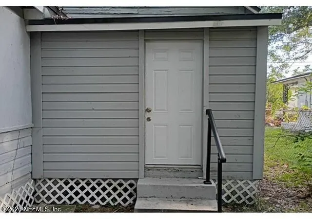 2nd image of 1554 W 17th St, Jacksonville, FL 32209 | MLS# 2158554