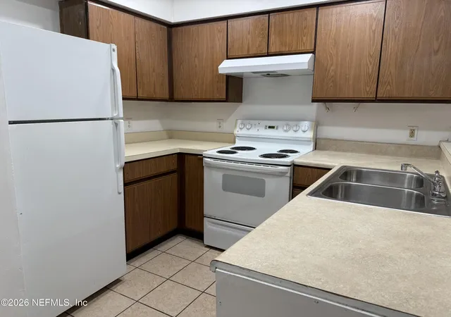 3rd image of 6511 San Juan Ave, Jacksonville, FL 32210