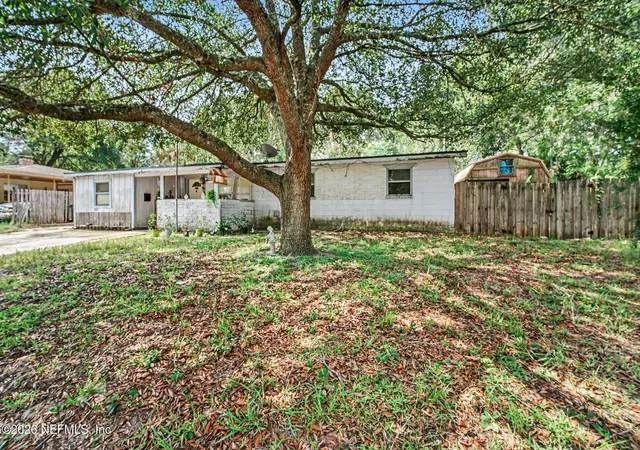 2nd image of 7514 Dalehurst Dr S, Jacksonville, FL 32277 | MLS# 2158711