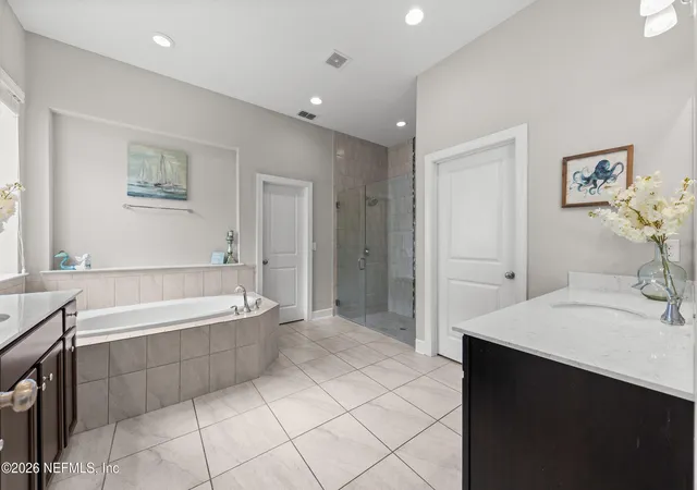 5th image of 576 Bronson Pkwy, Saint Augustine, FL 32095 | MLS# 2160670