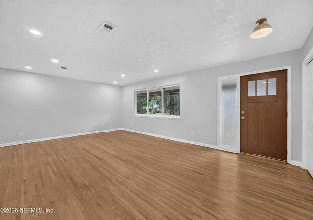 Photo 3 of Single family home for sale at 2171 Holly Leaf Ln, Orange Park, FL 32073 | MLS# 2159226 | Listing updated on 2026-08-23