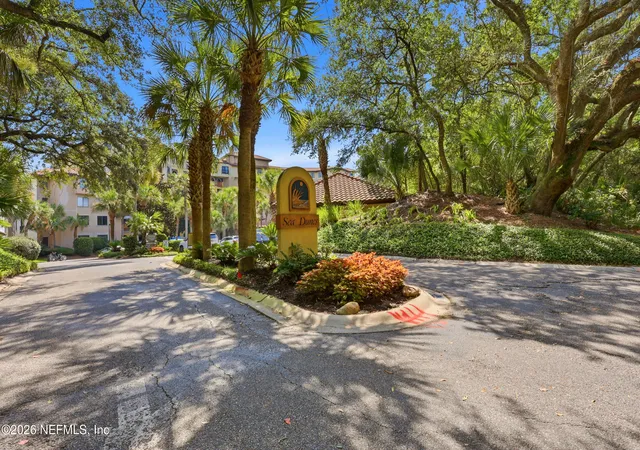 Photo 2 of Sale Pending at 1657 Sea Dunes Pl, Fernandina Beach, FL 32034 | MLS# 2158716 | Listing updated on 2026-09-08