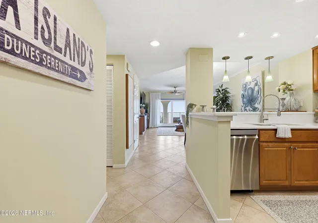 Listing Photo 4 - Condo for sale in building located at 1657 Sea Dunes Pl, Fernandina Beach, FL 32034