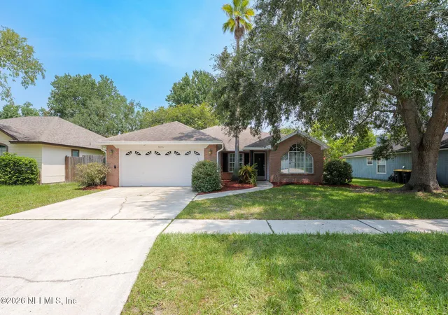 2nd image of 9055 Bridgecreek Dr, Jacksonville, FL 32244 | MLS# 2158688
