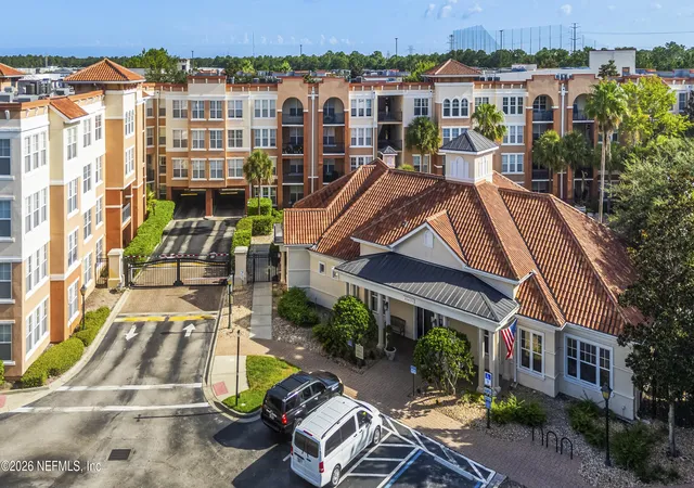 2nd image of 10435 Midtown Pkwy #303, Jacksonville, FL 32246 | MLS# 2159865