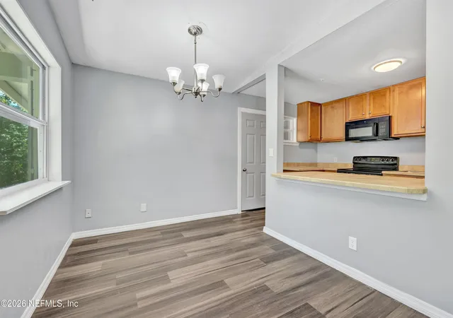 4th image of 8916 Yeoman Dr, Jacksonville, FL 32208 | MLS# 2158701