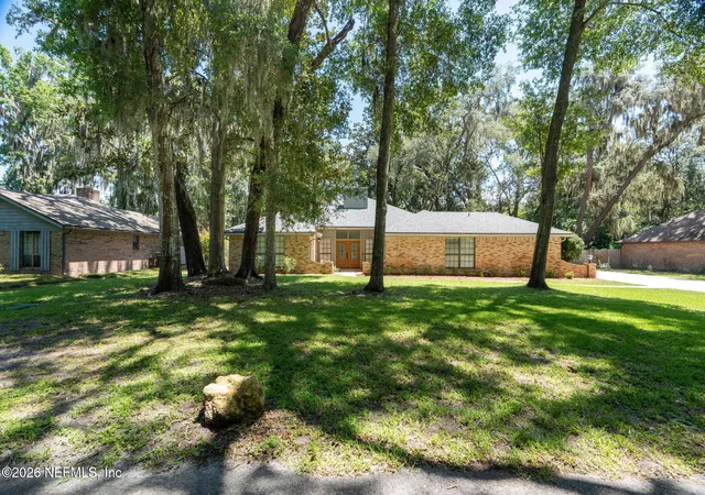 Photo 1 of Sale Pending at 2591 Eagle Bay Dr, Orange Park, FL 32073 | MLS# 2158724 | Listing updated on 2026-09-06