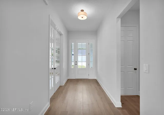 Photo 3 of Single family home for sale at 13053 Whispering Winds Dr, Jacksonville, FL 32256 | MLS# 2158734 | Listing updated on 2026-08-21