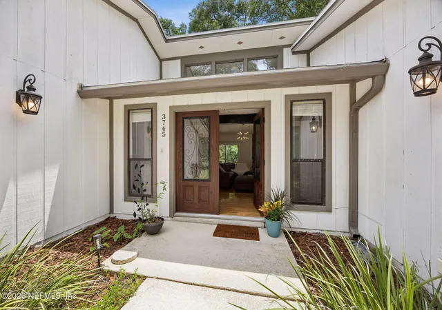 5th image of 3745 Dogwood Hill Ter, Jacksonville, FL 32223 | MLS# 2160975