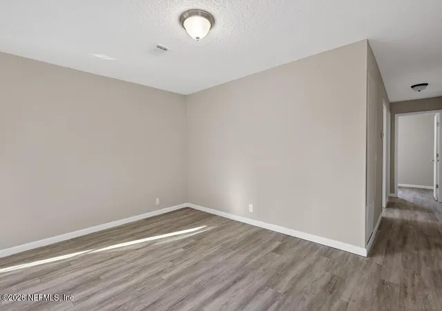 5th image of 7640 Sunwood Dr, Jacksonville, FL 32256 | MLS# 2158743